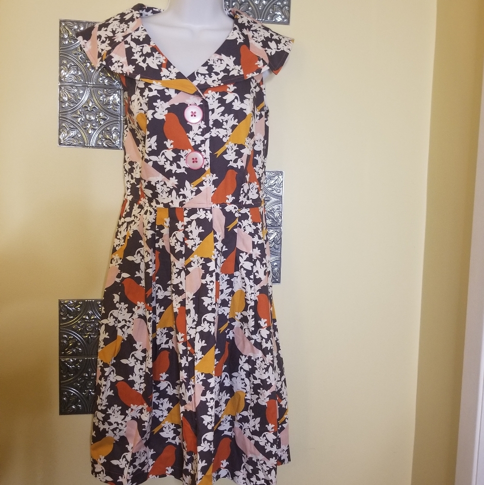 Beebop & Wally NWT Retro Style Sleeveless Bird Print Dress Size S